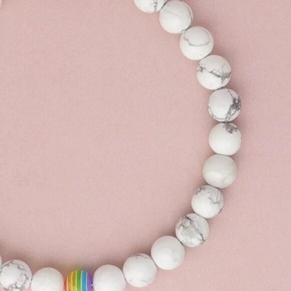Vitality Extracts White Howlite Rainbow Diffuser Bracelet / BRAND NEW - Picture 7 of 7